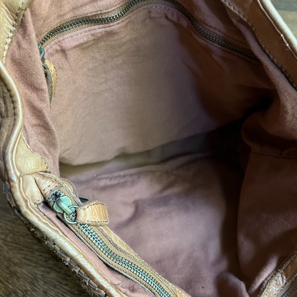 Vintage Woven Leather Purse, Perfectly Distressed and Well-Worn - Picture 10 of 14